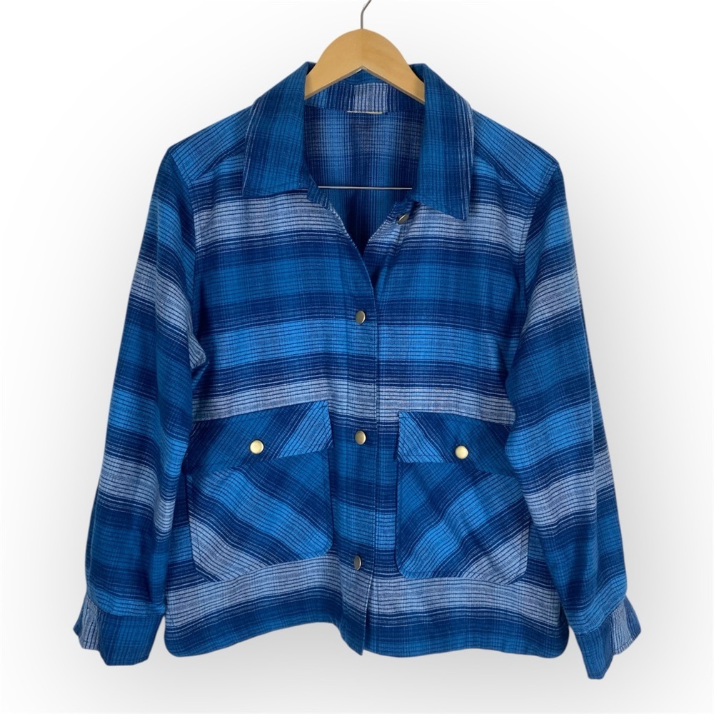 Oversized Flannel Plaid Button Down Shirt size Medium